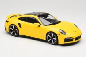 Porsche 911 992 Turbo S Dzeltens Minichamps 1:18 155069071 Metāls — attēls 4 no 6