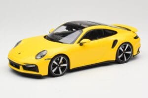 Porsche 911 992 Turbo S Dzeltens Minichamps 1:18 155069071 Metāls