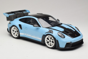Porsche 911 992.1 GT3 RS Gulf Blue GT Spirit 1:12 GT497 Sveķi — attēls 4 no 6