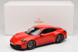 Porsche 911 992.2 Carrera 4 GTS Guards Red Norev 1:18 187171 Metāls — attēls 8 no 8