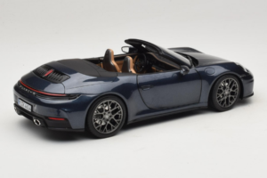 Porsche 911 992.2 Carrera Kabriolets Yachting Blue Norev 1:18 187180 Metāls — attēls 3 no 8