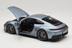 Porsche 911 992.2 Carrera Polar Silver Metallic Norev 1:18 187170 Metāls — attēls 5 no 8