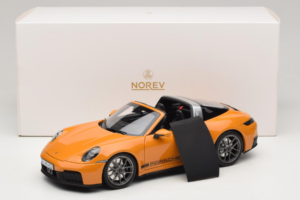 Porsche 911 992.2 Targa 4 GTS Bahama Yellow Norev 1:18 187190 Metāls — attēls 10 no 10