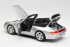 Porsche 911 993 Carrera Kabriolets Sudrabs Bburago 1:18 18-12039 Metāls — attēls 5 no 8