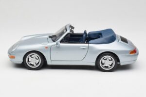 Porsche 911 993 Carrera Kabriolets Sudrabs Maisto 1:18 100299-M1 Metāls — attēls 4 no 8