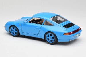 Porsche 911 993 Carrera Zils Bburago 1:18 3060 Metāls — attēls 7 no 8