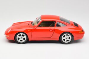 Porsche 911 993 Carrera Sarkans Bburago 1:18 3050 Metāls — attēls 4 no 8