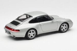 Porsche 911 993 Carrera Sudrabs AUTOart 1:18 78131 Metāls — attēls 3 no 8