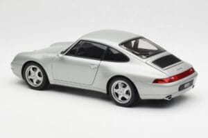 Porsche 911 993 Carrera Sudrabs AUTOart 1:18 78131 Metāls — attēls 7 no 8