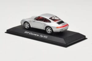 Porsche 911 993 Carrera Sudrabs Minichamps 1:43 WAP02003597 Metāls — attēls 3 no 4