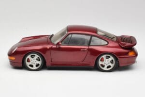 Porsche 911 993 Turbo Arena Sarkans Metāliski UT Models 1:18 27811 Metāls — attēls 4 no 8