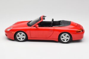 Porsche 911 996 Kabriolets Sarkans Gate 1:18 1051 Metāls — attēls 4 no 8