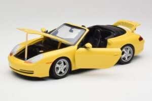 Porsche 911 996 Kabriolets Speed Dzeltens UT Models 1:18 27906 Metāls — attēls 2 no 8