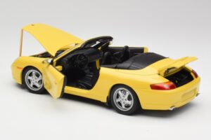 Porsche 911 996 Kabriolets Speed Dzeltens UT Models 1:18 27906 Metāls — attēls 5 no 8
