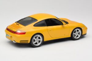 Porsche 911 996 Carrera 4S Dzeltens Maisto 1:18 WAP02101610 Metāls — attēls 3 no 8