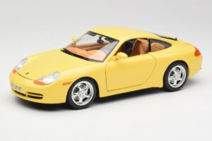 Porsche 911 996 Carrera Dzeltens Bburago 1:18 30085-M1 Metāls