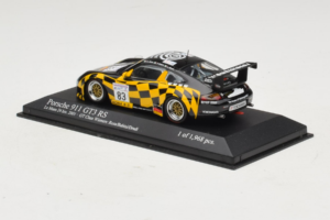 Porsche 911 996 GT3 RS #83 Rosa / Babini 24 Hours of Le Mans 2001 Minichamps 1:43 400016983 Metāls — attēls 3 no 4