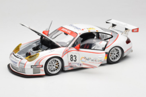 Porsche 911 996 GT3 RSR #83 P. Ehret / C. Ried / C. Menzel 24 Hours of Le Mans 2006 Minichamps 1:18 PORSCHE004 Metāls — attēls 2 no 8