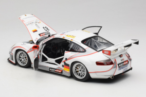 Porsche 911 996 GT3 RSR #83 P. Ehret / C. Ried / C. Menzel 24 Hours of Le Mans 2006 Minichamps 1:18 PORSCHE004 Metāls — attēls 5 no 8
