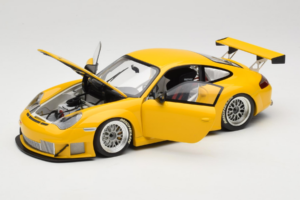 Porsche 911 996 GT3 RSR Yello ALMS 2004 Minichamps 1:18 100046401 Metāls — attēls 2 no 8