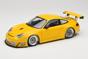 Porsche 911 996 GT3 RSR Yello ALMS 2004 Minichamps 1:18 100046401 Metāls