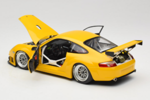Porsche 911 996 GT3 RSR Yello ALMS 2004 Minichamps 1:18 100046401 Metāls — attēls 5 no 8