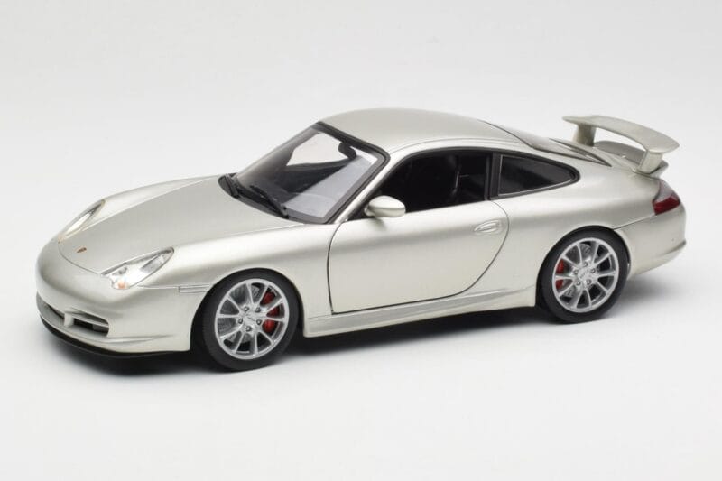 Porsche 911 996 GT3 Sudrabs Hot Wheels 1:18 C2590 Metāls