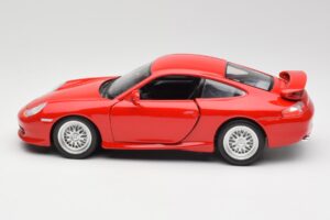Porsche 911 996 GT3 Strasse Sarkans Bburago 1:18 30395 Metāls — attēls 4 no 8