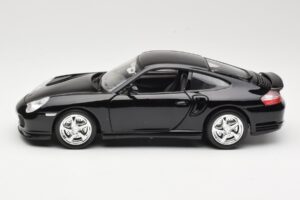 Porsche 911 996 Turbo Melns Bburago 1:18 18-12030 Metāls — attēls 4 no 8
