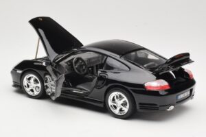 Porsche 911 996 Turbo Melns Bburago 1:18 18-12030 Metāls — attēls 5 no 8