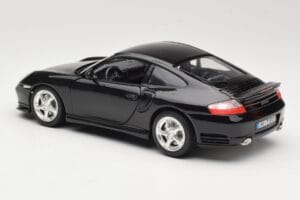 Porsche 911 996 Turbo Melns Bburago 1:18 3367 Metāls — attēls 7 no 8