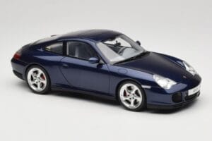 Porsche 911 996.2 Carrera 4S Tumši Zils GT Spirit 1:18 GT938 Sveķi — attēls 4 no 6
