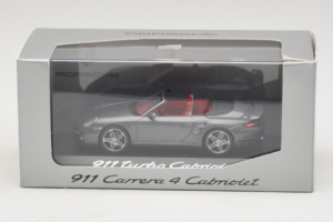 Porsche 911 997 Turbo Cabriolet Grey Metallic Minichamps 1:43 WAP02015216 Metāls — attēls 5 no 5