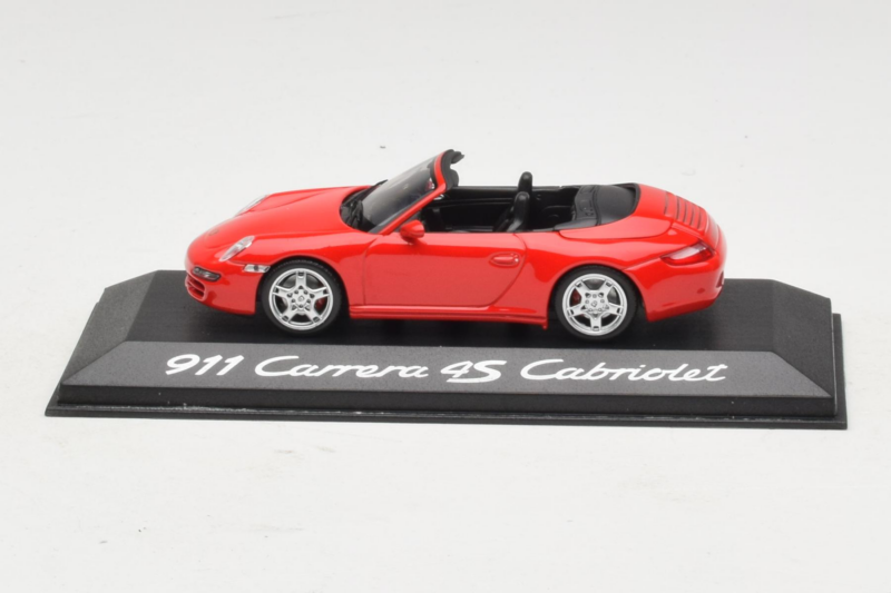 Porsche 911 997 Carrera 4S Kabriolets Sarkans Minichamps 1:43 WAP02015316 Metāls