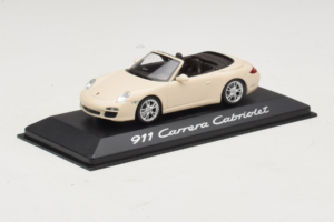 Porsche 911 997 Carrera Kabriolets Balts Minichamps 1:43 WAP02001118 Metāls — attēls 2 no 5