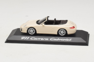 Porsche 911 997 Carrera Kabriolets Balts Minichamps 1:43 WAP02001118 Metāls — attēls 5 no 5