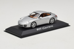 Porsche 911 997 Carrera Silver Metallic Minichamps 1:43 WAP02001218 Metāls — attēls 2 no 5