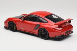 Porsche 911 997 GT2 RS Sarkans Ar Melniem Diskiem Minichamps 1:18 100069407 Metāls — attēls 7 no 8