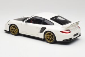 Porsche 911 997 GT2 RS Balts & Zelts Diski Minichamps 1:18 100069406 Metāls — attēls 7 no 8