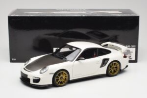 Porsche 911 997 GT2 RS Balts & Zelts Diski Minichamps 1:18 100069406 Metāls — attēls 8 no 8