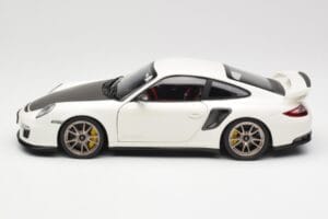 Porsche 911 997 GT2 RS Balts Minichamps 1:18 100069400 Metāls — attēls 4 no 8