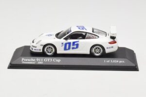 Porsche 911 997 GT3 Cup #5 Presentation 2005 Minichamps 1:43 400056400 Metāls