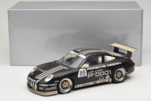 Porsche 911 997 GT3 Cup #88 VIP Porsche Mobil 1 Supercup 2007 AUTOart 1:18 WAP02112517 Metāls — attēls 8 no 8