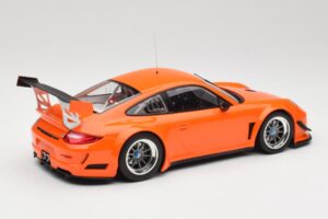 Porsche 911 997 GT3 R Street Oranžs Minichamps 1:18 151108901 Metāls — attēls 2 no 6