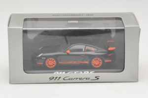 Porsche 911 997 GT3 RS Melns Oranžs Minichamps 1:43 WAP02012817-R1 Metāls — attēls 4 no 4