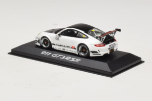 Porsche 911 997 GT3 RS #8 Balts Minichamps 1:43 WAP02003018 Metāls — attēls 3 no 4