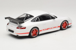 Porsche 911 996 GT3 RS Balts Sarkana Svītra Minichamps 1:18 155062020 Metāls — attēls 2 no 6