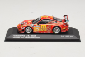 Porsche 911 997 GT3 RSR #75 O. Young / P. Hesnault 24 Hours of Le Mans 2009 Minichamps 1:43 400096975 Metāls