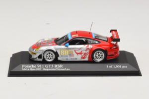 Porsche 911 997 GT3 RSR #80 J. Bergmeister / S. Neiman / D. Law 24 Hours of Le Mans 2009 Minichamps 1:43 400096980 Metāls