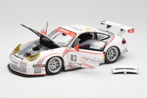 Porsche 911 997 GT3 RSR #83 Team Seikel L. Nielsen / M. Ehret / D. Farnbacher 24 Hours of Le Mans 2006 Minichamps 1:18 100066 — attēls 2 no 8
